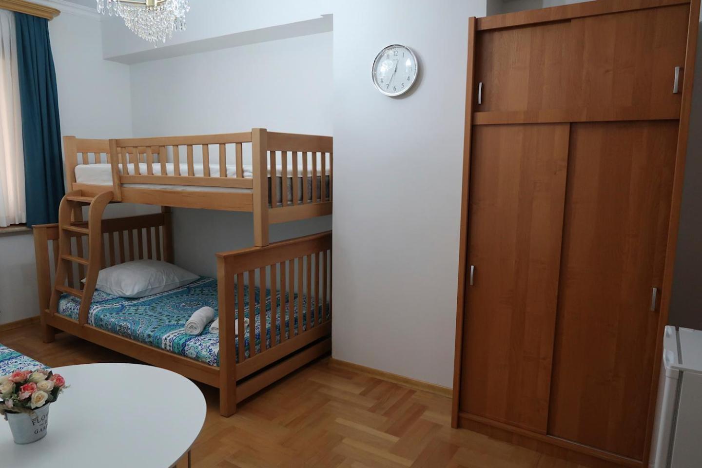 Guest House Merci Tbilisi Esterno foto