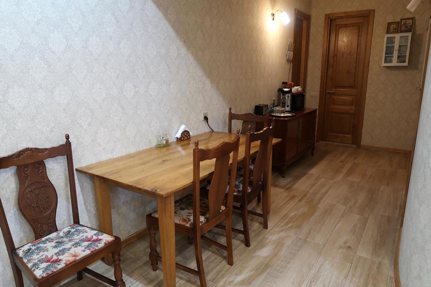 Guest House Merci Tbilisi Esterno foto